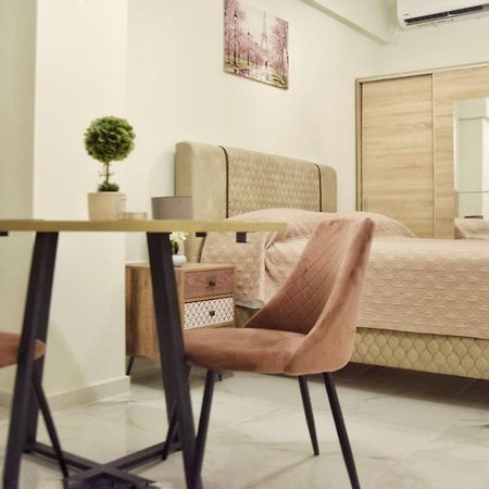 Dionisooss Apartment Αθήνα Εξωτερικό φωτογραφία